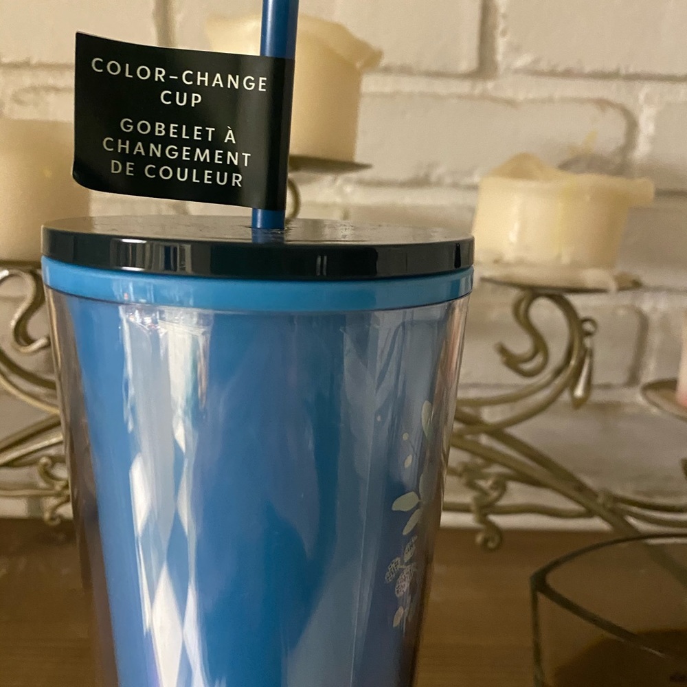 New Starbucks blue color changing mermaid cup